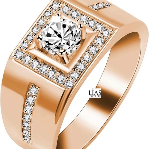 New 18k rose gold men’s wedding ring